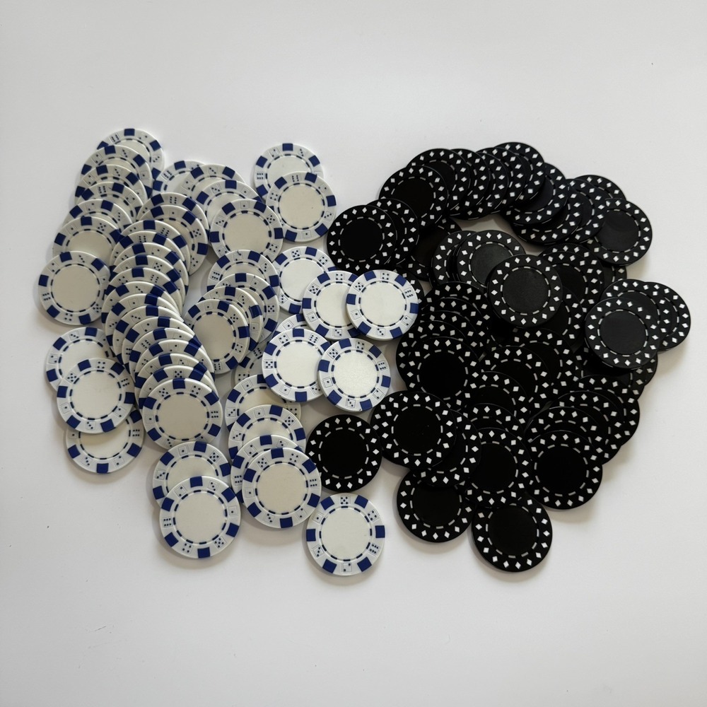 Clay Poker Chip Set Of 100 White With Blue And Black With White 12g Pieces
